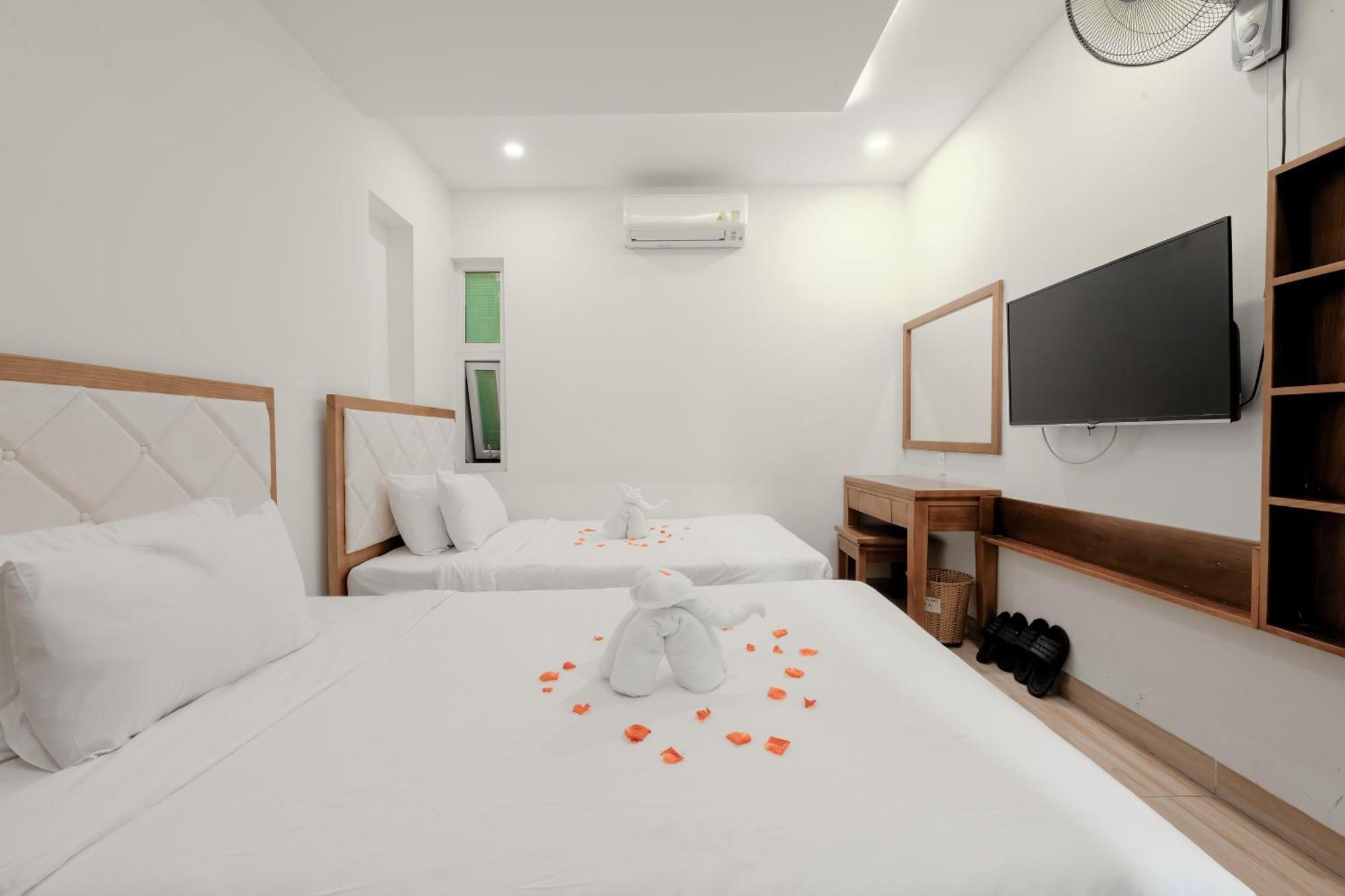 DaNa Sailing Hotel Da Nang Bagian luar foto