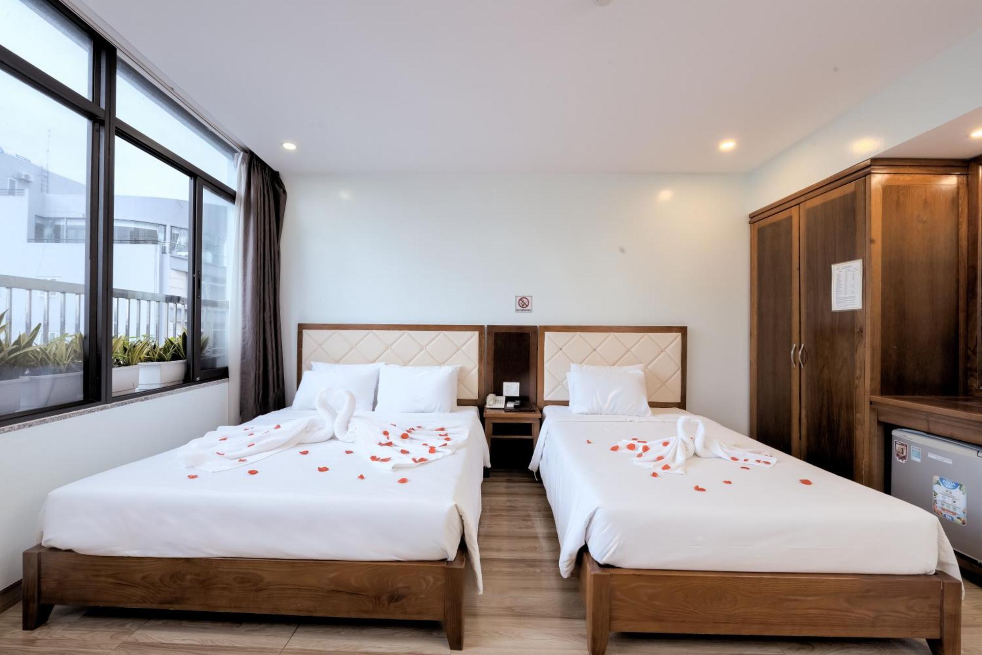 DaNa Sailing Hotel Da Nang Bagian luar foto